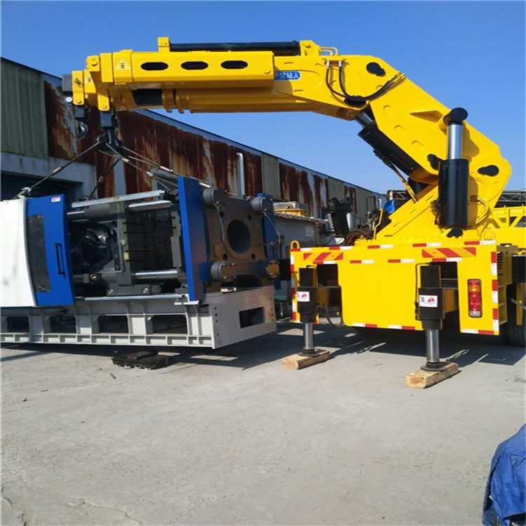 吉安青原 大吨位折臂吊出租费用解析：一小时租赁多少钱