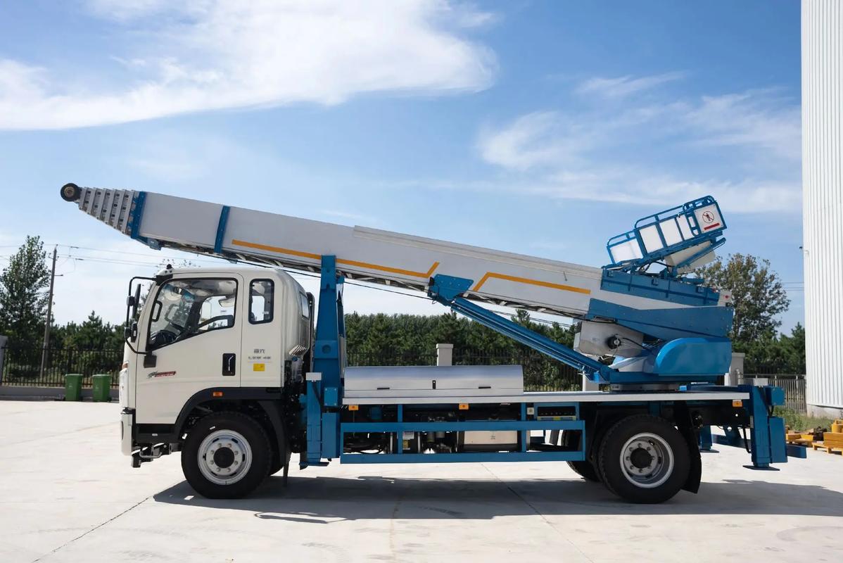 吉安青原云梯上料车租赁费用