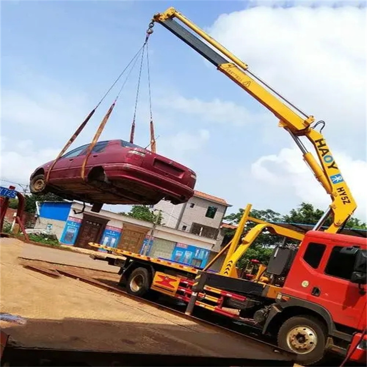 吉安青原吊车吊汽车的正确方法